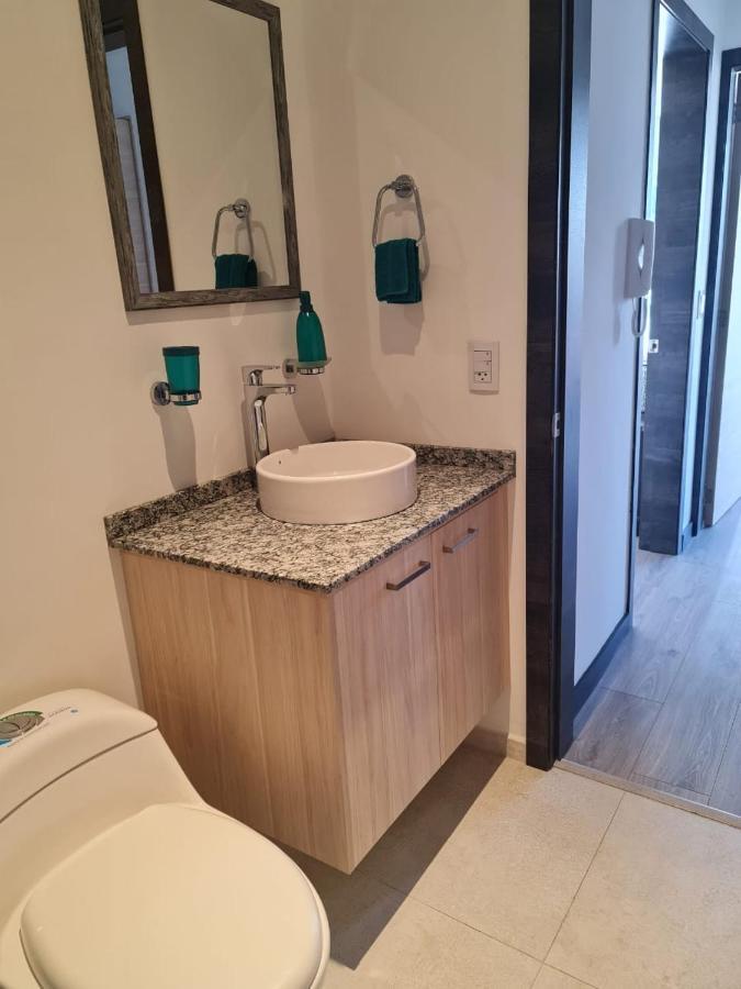 Hermoso Departamento, Centrico Y Tranquilo Quito Ngoại thất bức ảnh