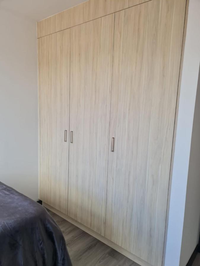 Hermoso Departamento, Centrico Y Tranquilo Quito Ngoại thất bức ảnh