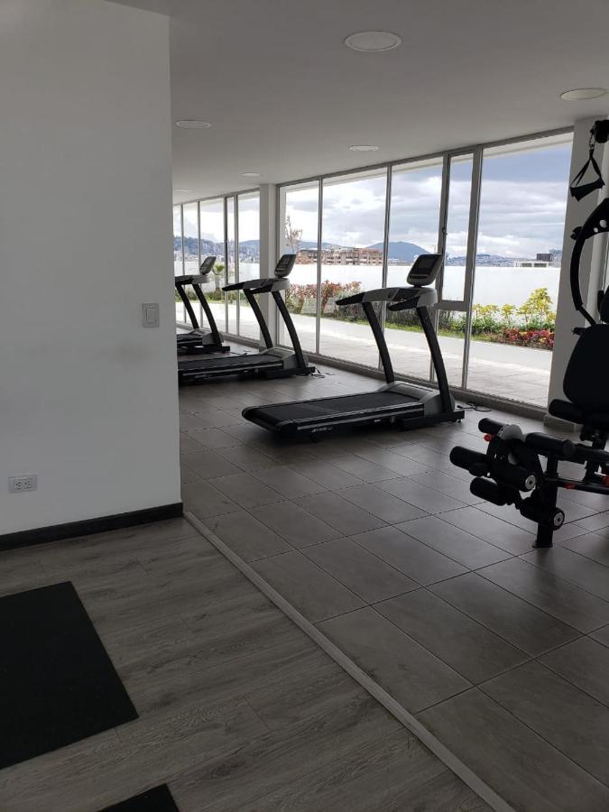 Hermoso Departamento, Centrico Y Tranquilo Quito Ngoại thất bức ảnh